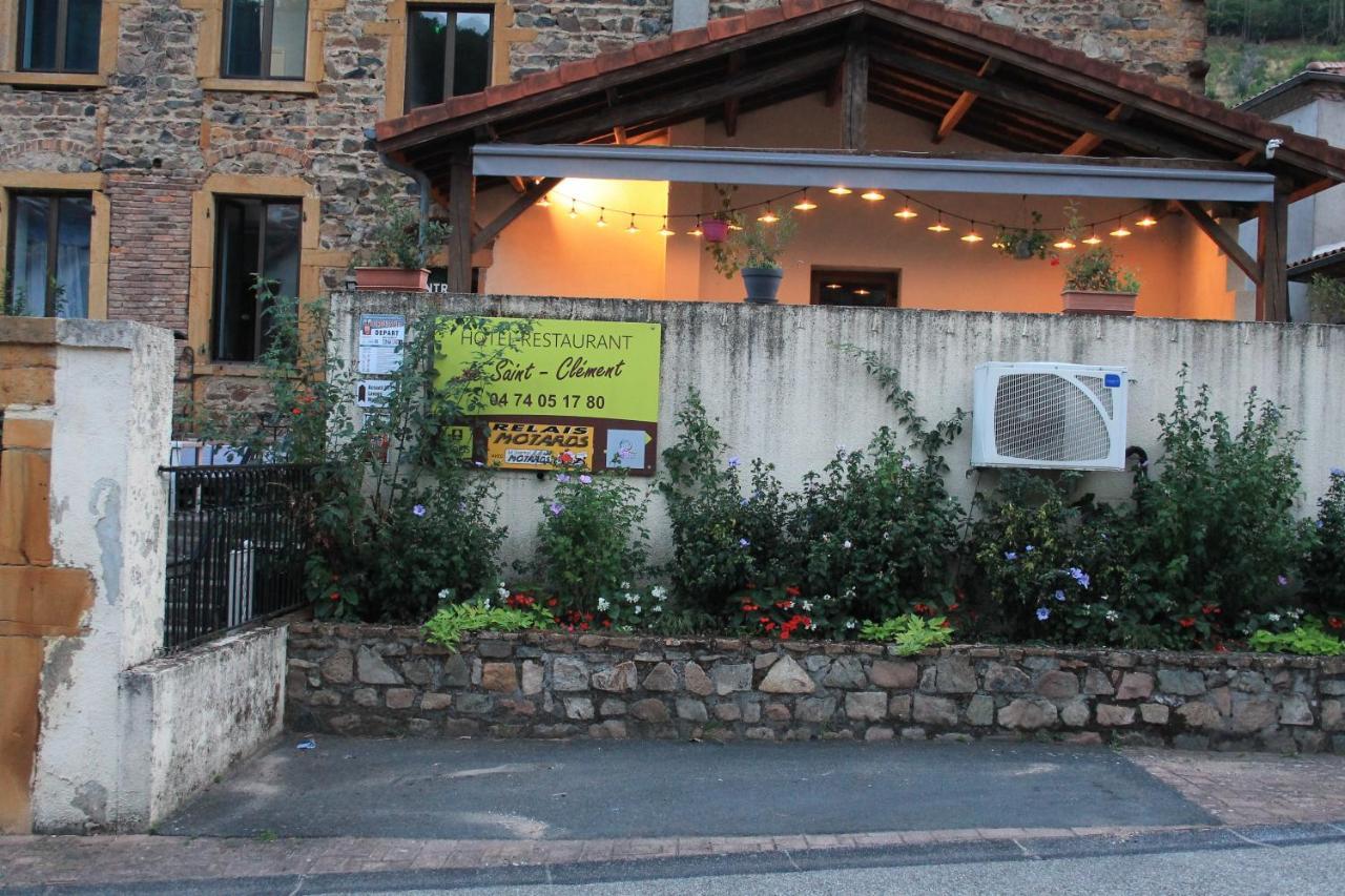 Hotel Restaurant Le Saint Clement Buitenkant foto